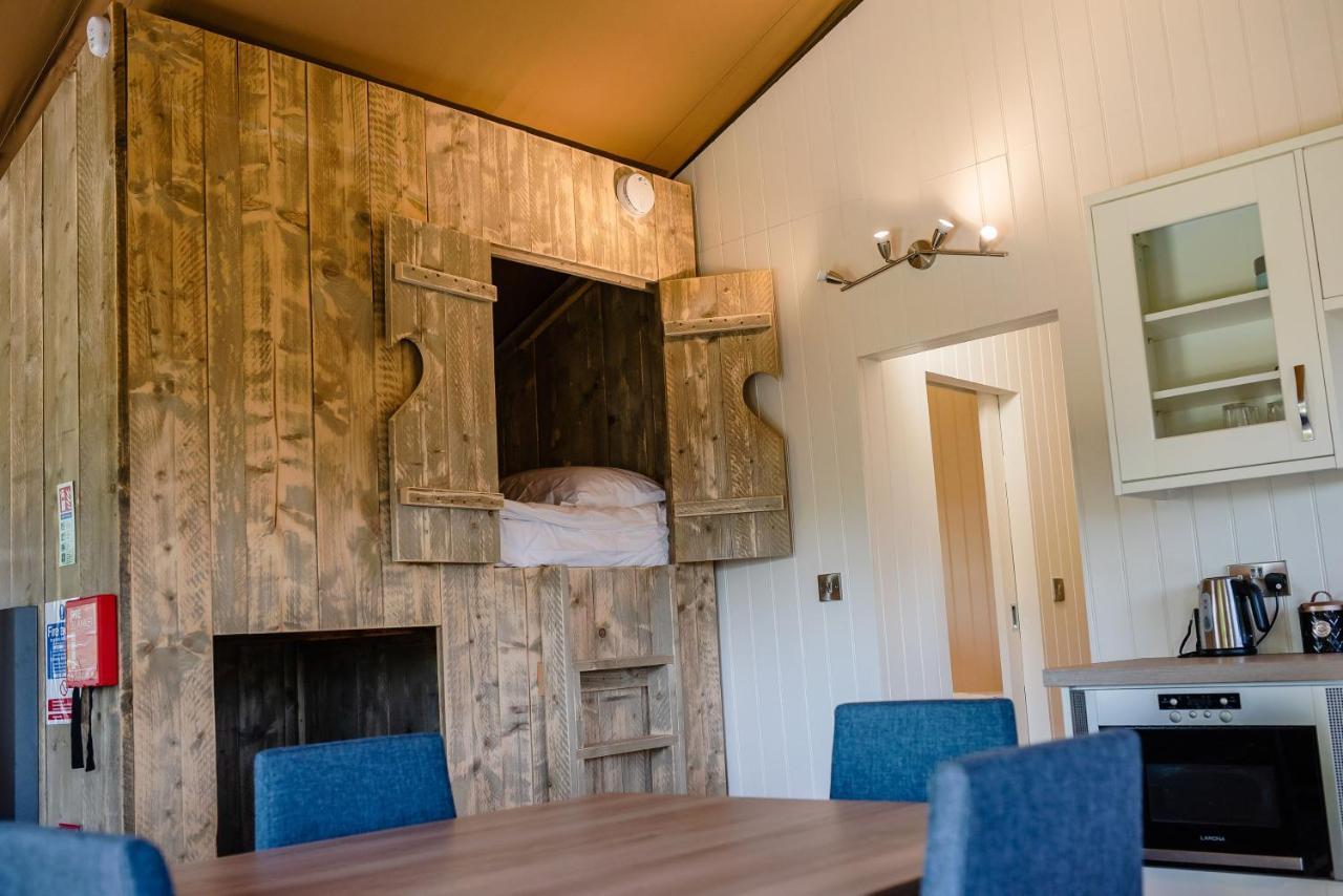 Hencote Vineyard Glamping Village Shrewsbury Ngoại thất bức ảnh