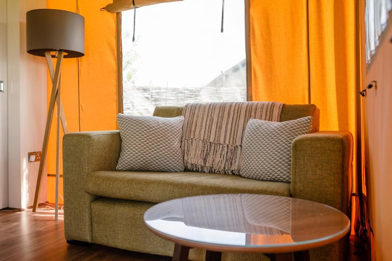Hencote Vineyard Glamping Village Shrewsbury Ngoại thất bức ảnh
