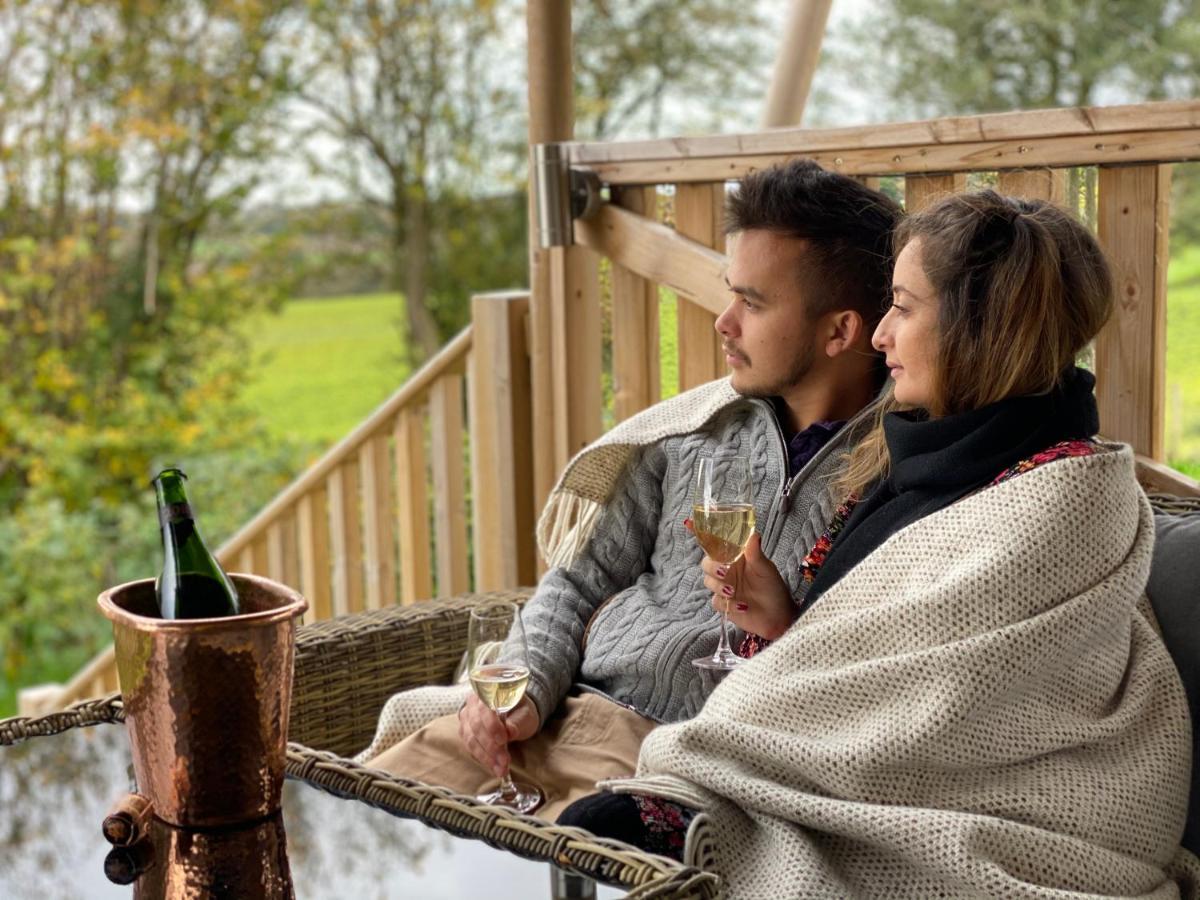 Hencote Vineyard Glamping Village Shrewsbury Ngoại thất bức ảnh